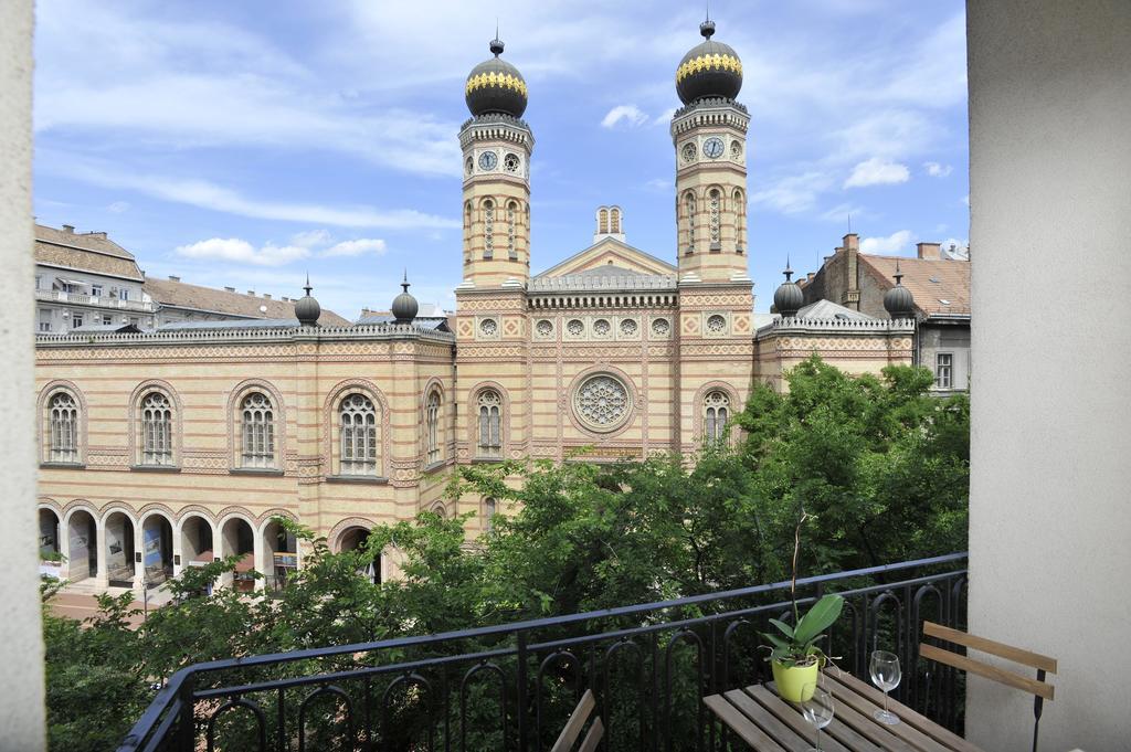 Synagogue Dream Home In The Center Будапеща Екстериор снимка